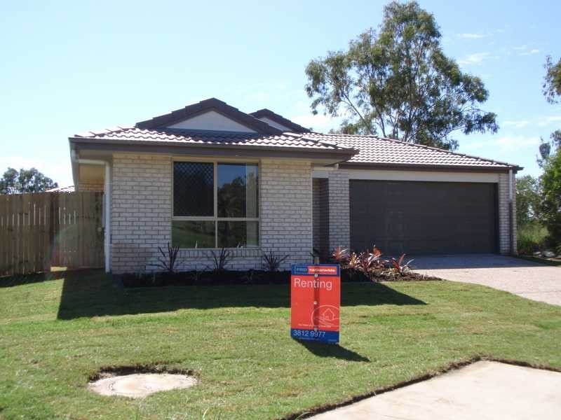 12 Armani Avenue, Wulkuraka QLD 4305