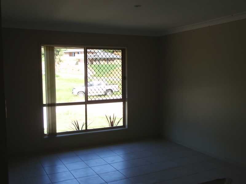 12 Armani Avenue, Wulkuraka QLD 4305