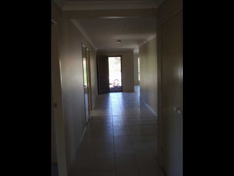 12 Armani Avenue, Wulkuraka QLD 4305