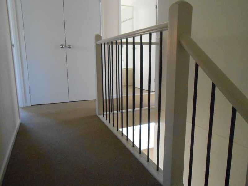 4/16 Green Street, Booval QLD 4304