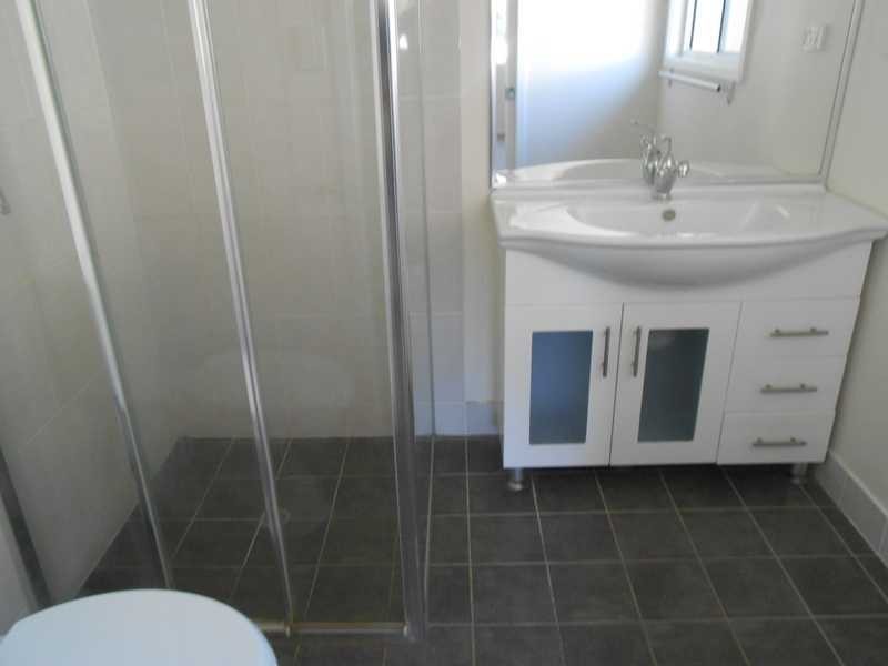 4/16 Green Street, Booval QLD 4304