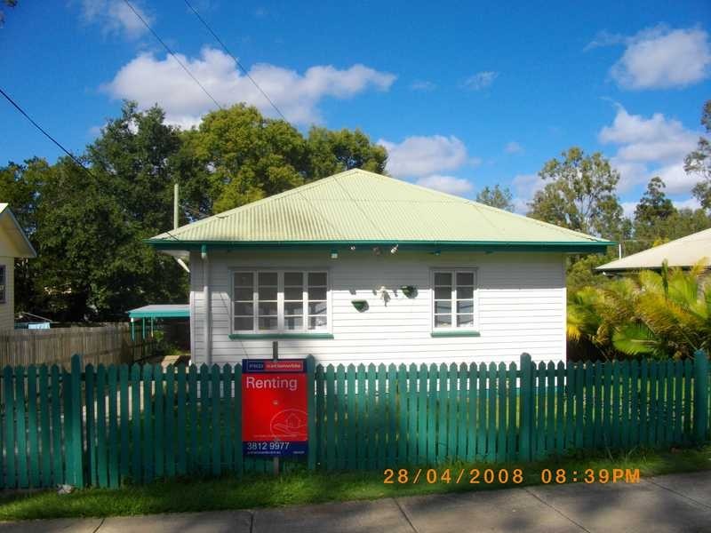 5 Samford Road, Leichhardt QLD 4305
