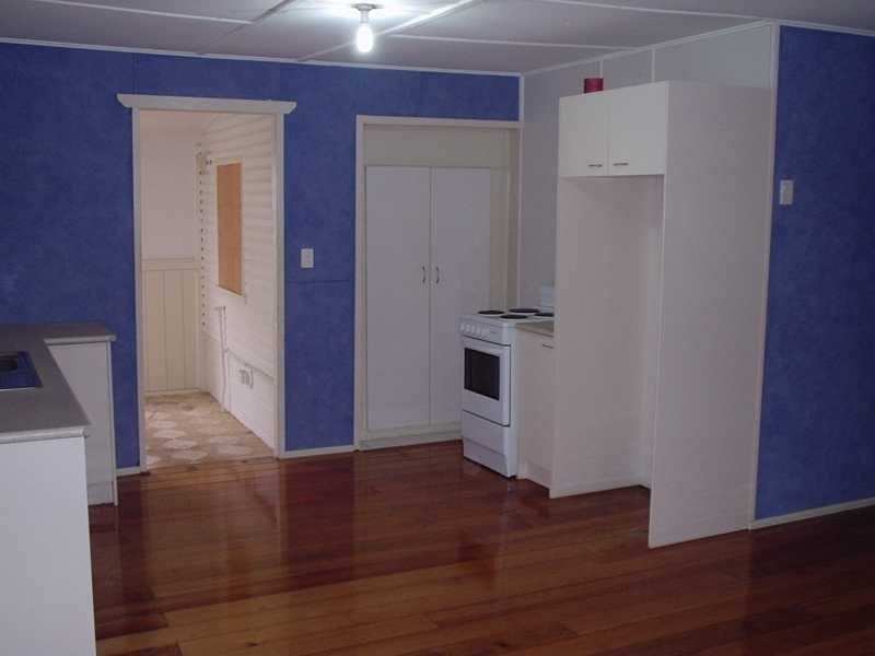 49 John Street, Bundamba QLD 4304
