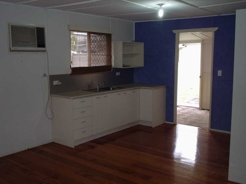 49 John Street, Bundamba QLD 4304