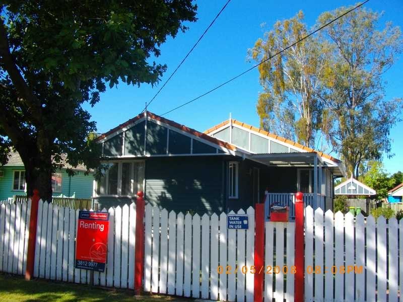 5 Crosshill Street, Leichhardt QLD 4305