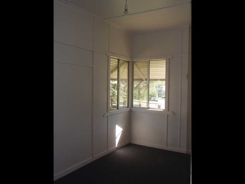 6 Old Toowoomba Road, One Mile QLD 4305