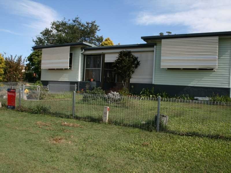 1 Hamilton Street, Booval QLD 4304
