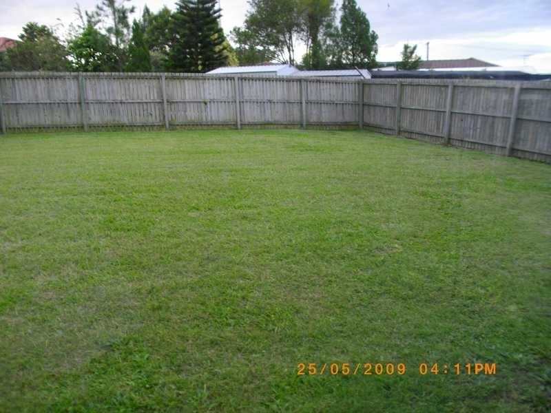 3 Powells Road, Yamanto QLD 4305