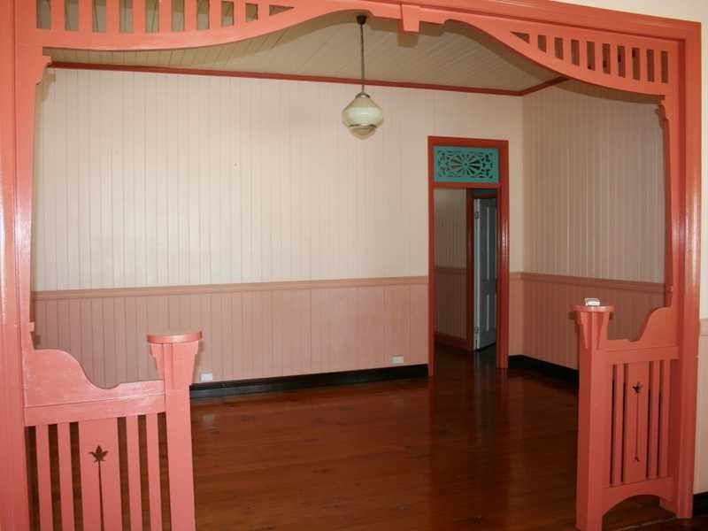 19 Kendall Street, East Ipswich QLD 4305