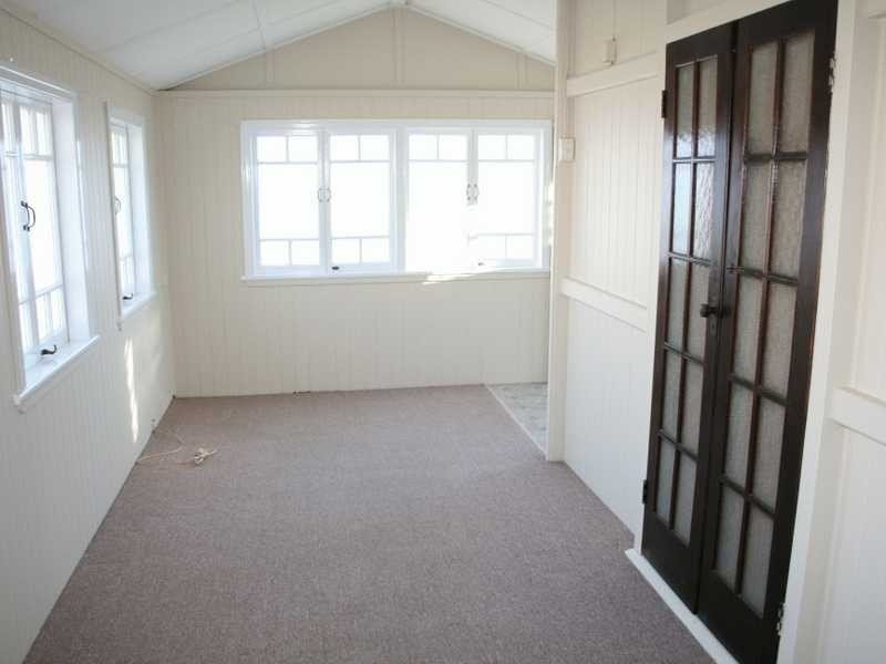 18 Lowry Street, North Ipswich QLD 4305