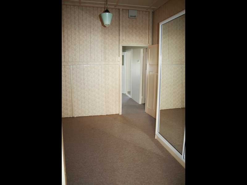 18 Lowry Street, North Ipswich QLD 4305