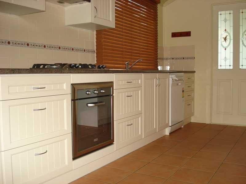 28 Greenham Street, Raceview QLD 4305