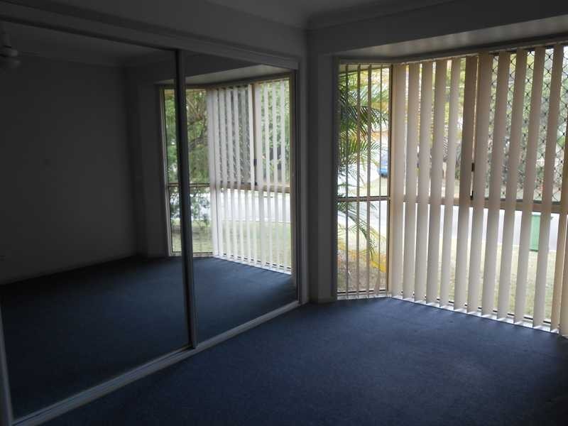 22b Bangalow Crescent, Raceview QLD 4305