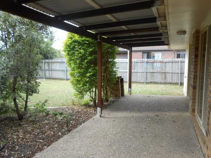 22b Bangalow Crescent, Raceview QLD 4305