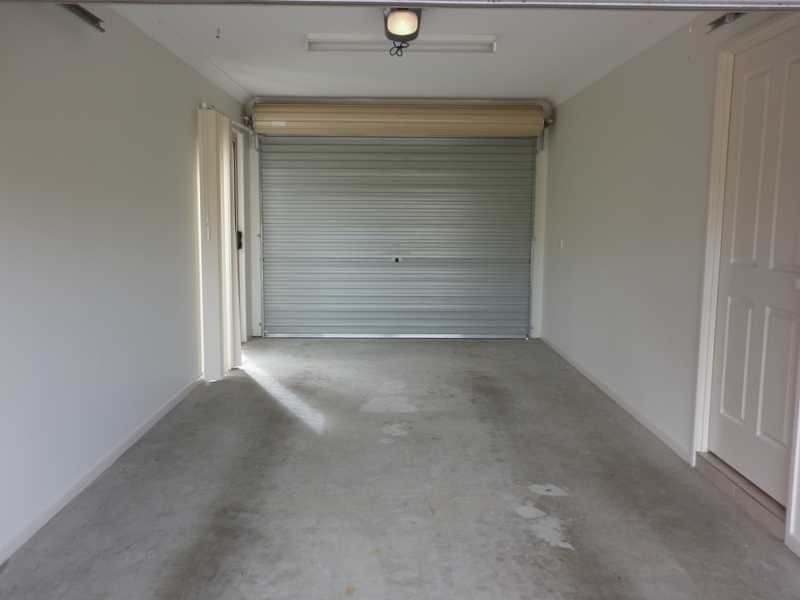 2/22 Cemetery Road, Eastern Heights QLD 4305