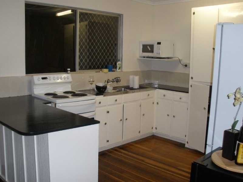 1 Leslie Street, East Ipswich QLD 4305