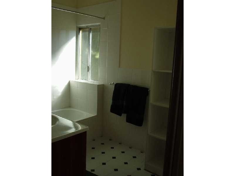 45 Smith Street, North Ipswich QLD 4305