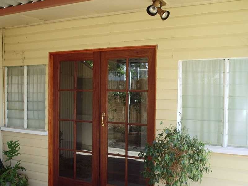 45 Smith Street, North Ipswich QLD 4305