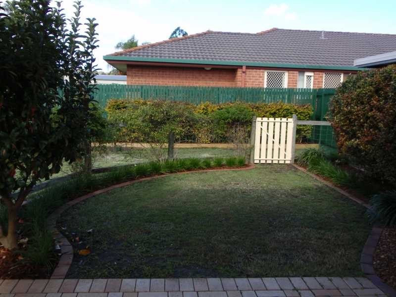 4 Pinto Court, Yamanto QLD 4305