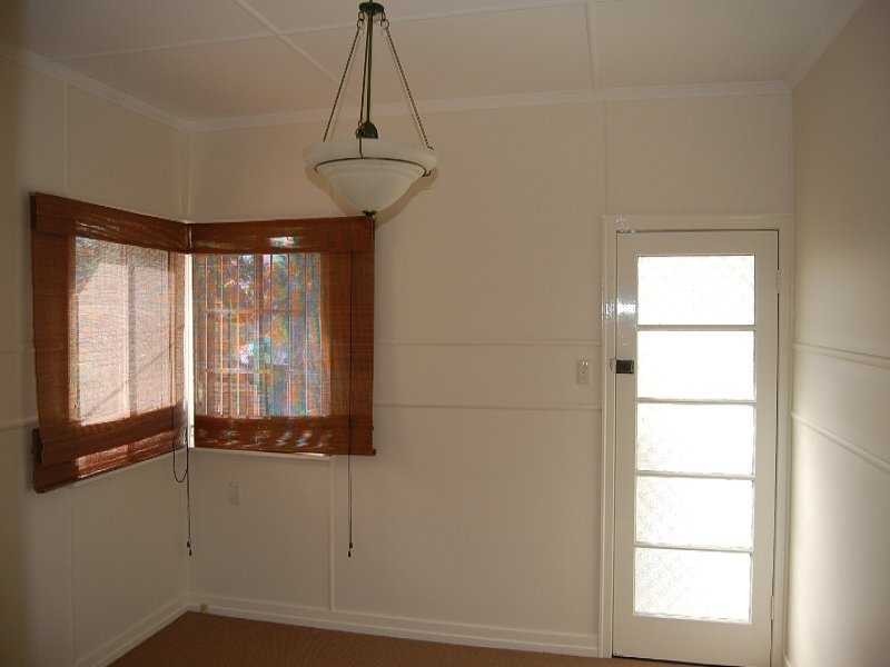 29A Alice Street, Silkstone QLD 4304