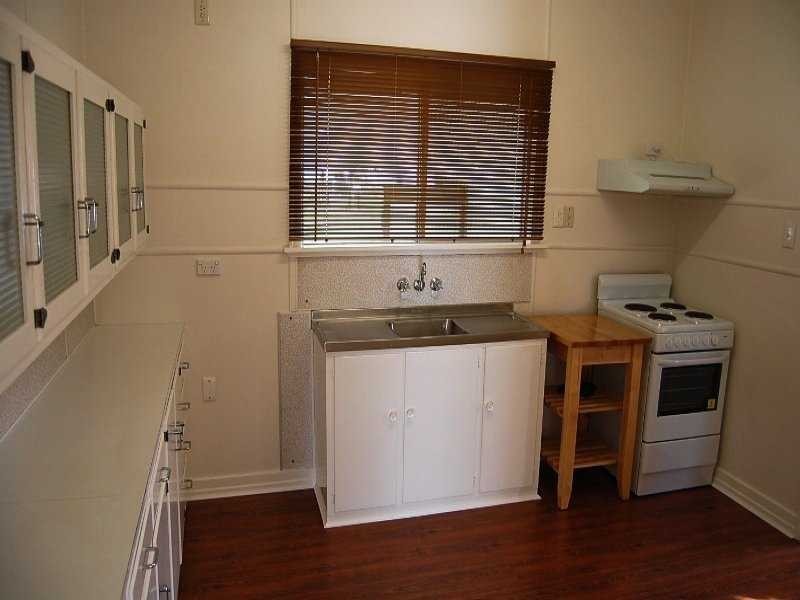 29A Alice Street, Silkstone QLD 4304