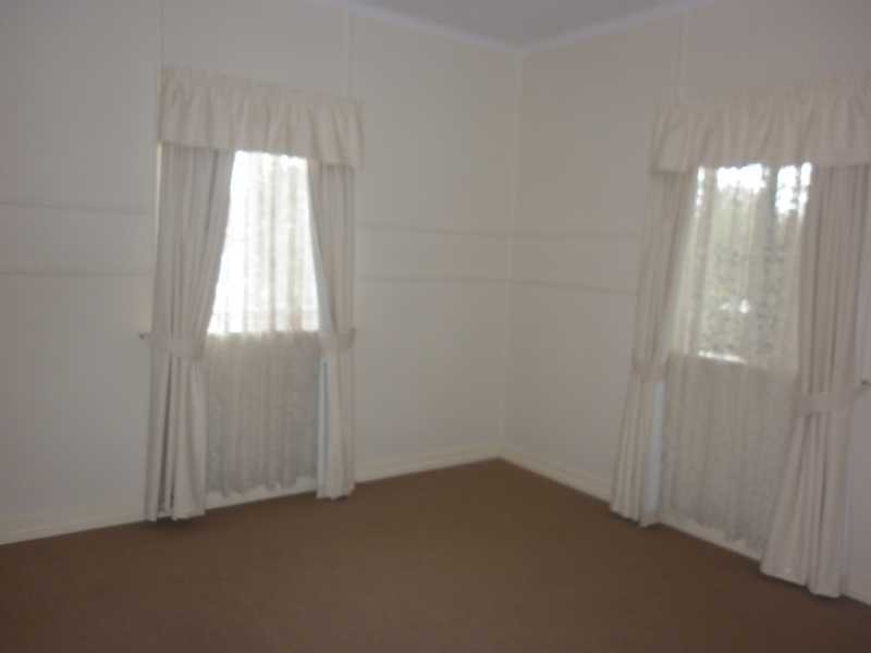 29A Alice Street, Silkstone QLD 4304