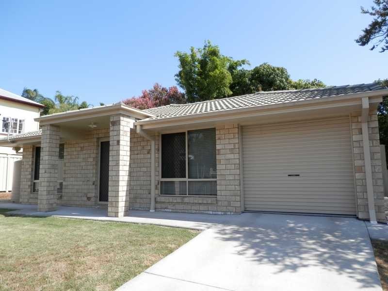23a Bridge Street, Booval QLD 4304
