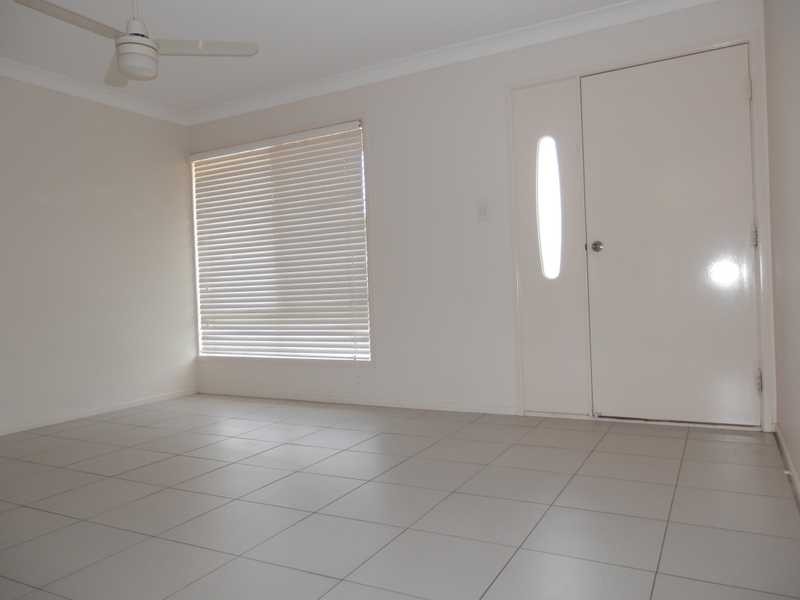 23a Bridge Street, Booval QLD 4304