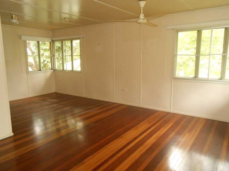 68 Kynance Street, Leichhardt QLD 4305