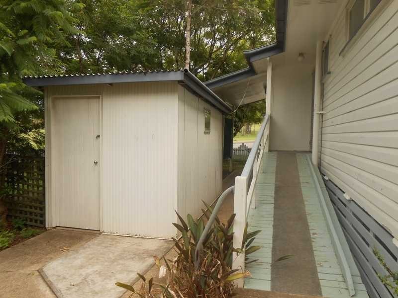 68 Kynance Street, Leichhardt QLD 4305