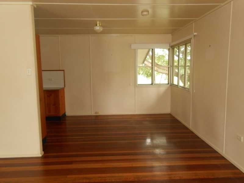 68 Kynance Street, Leichhardt QLD 4305