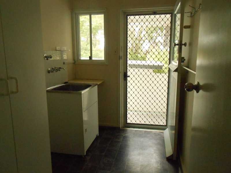 68 Kynance Street, Leichhardt QLD 4305