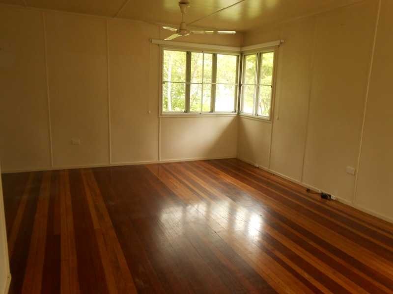 68 Kynance Street, Leichhardt QLD 4305