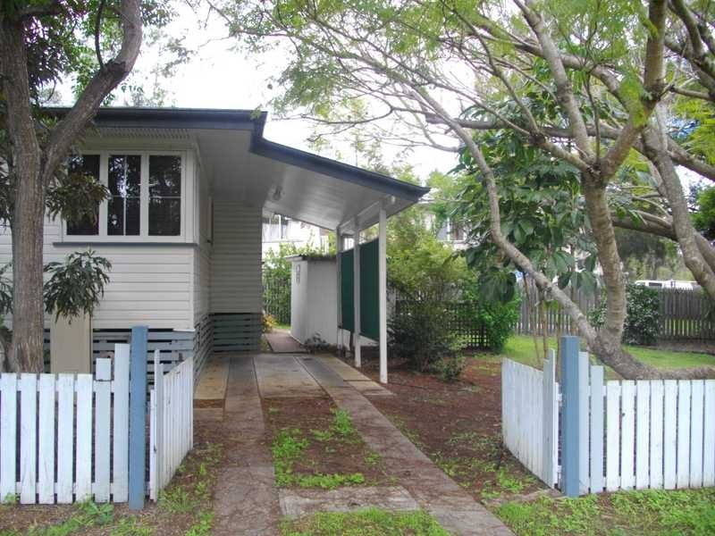 68 Kynance Street, Leichhardt QLD 4305