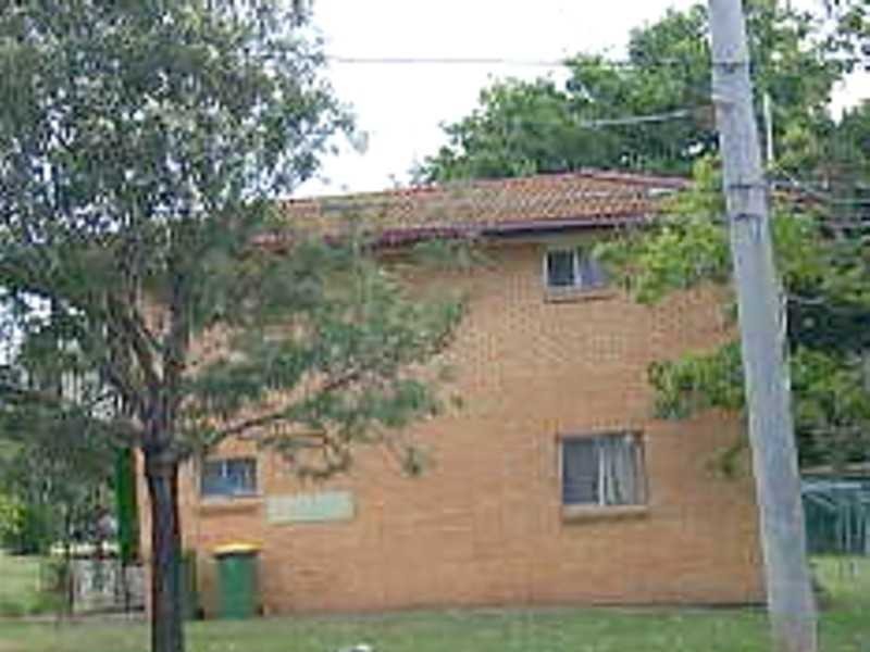 2/27 Salisbury Road, Ipswich QLD 4305