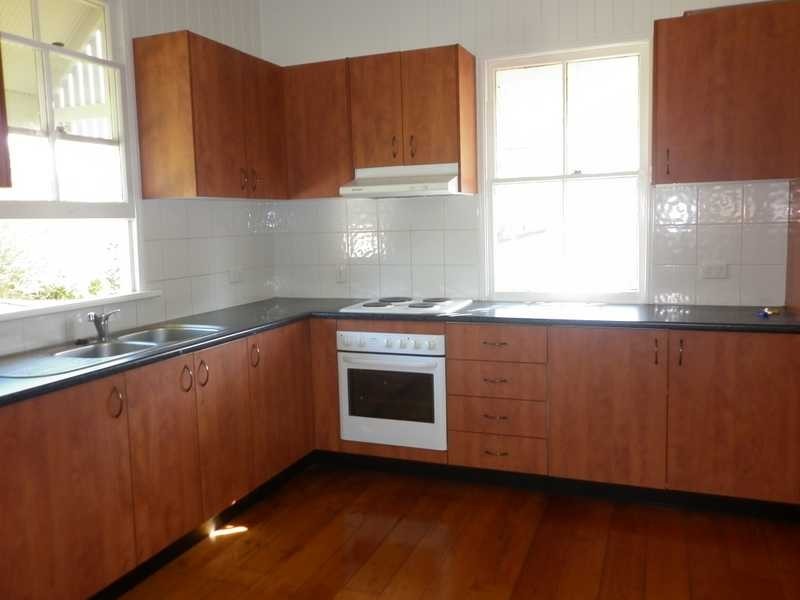 118 Woodend Road, Woodend QLD 4305