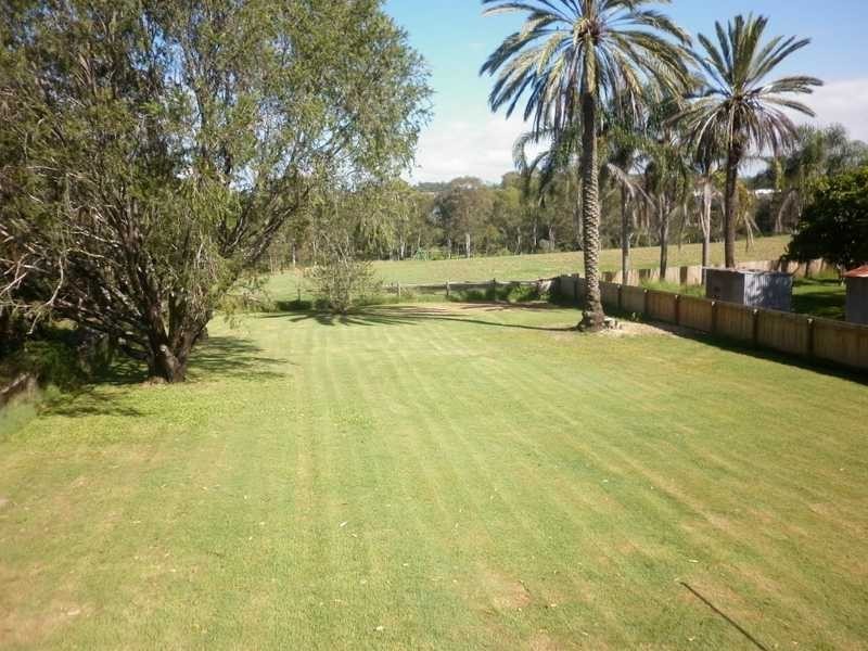 118 Woodend Road, Woodend QLD 4305