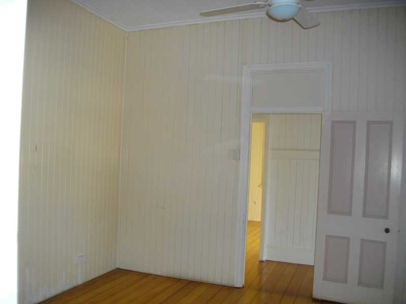 34 Woodend Road, Woodend QLD 4305