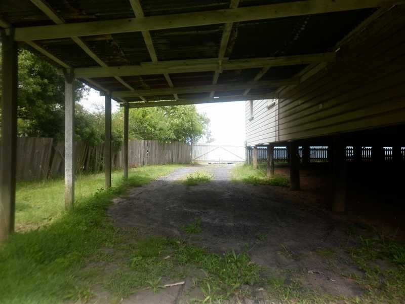 34 Woodend Road, Woodend QLD 4305