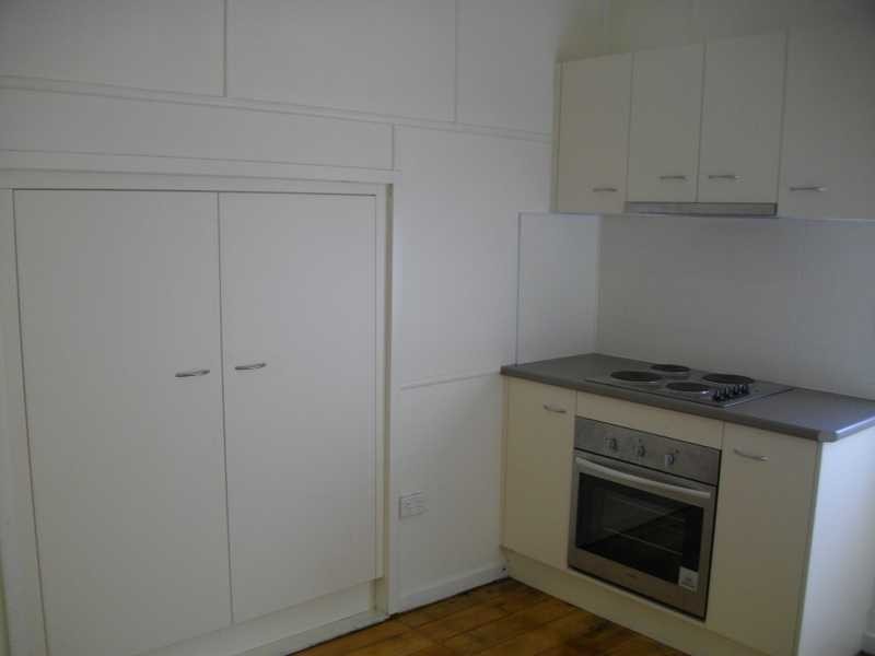 34 Woodend Road, Woodend QLD 4305