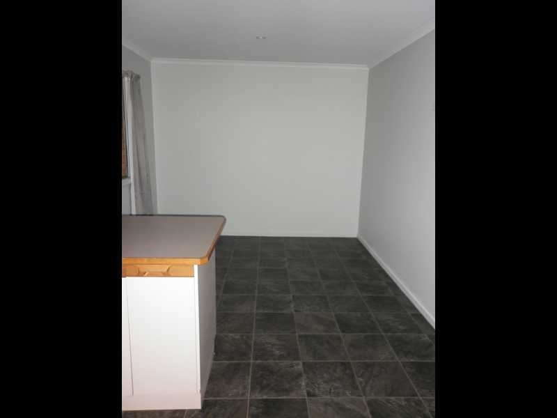 30 Lloyd George Street, Eastern Heights QLD 4305