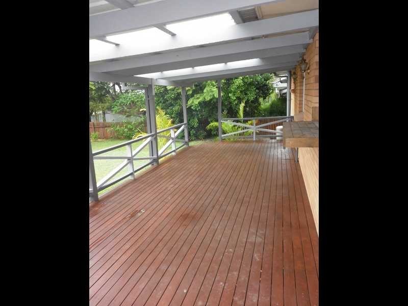 30 Lloyd George Street, Eastern Heights QLD 4305