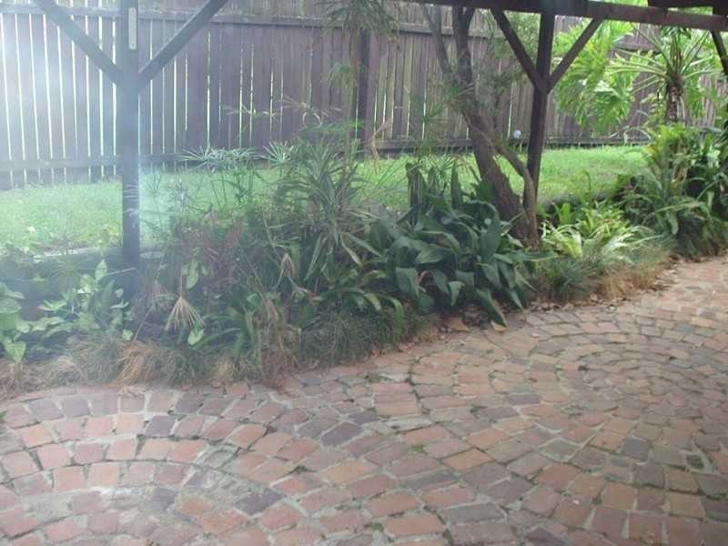 8 Vogler Court, Collingwood Park QLD 4301