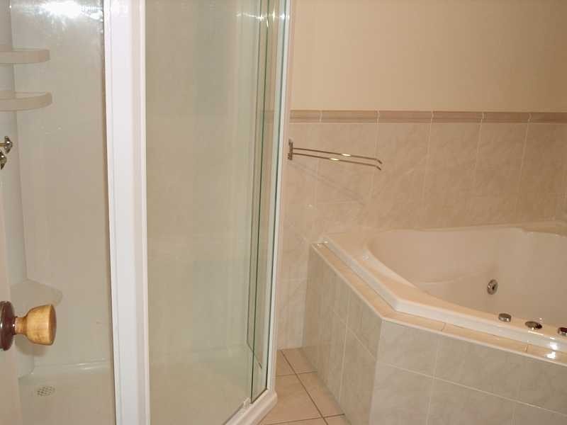 8 Vogler Court, Collingwood Park QLD 4301