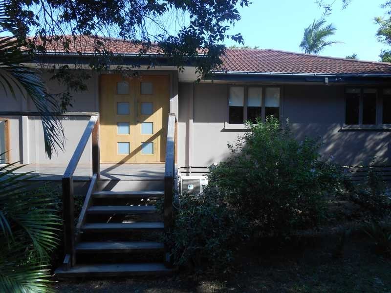 38 Diamond Street, Riverview QLD 4303