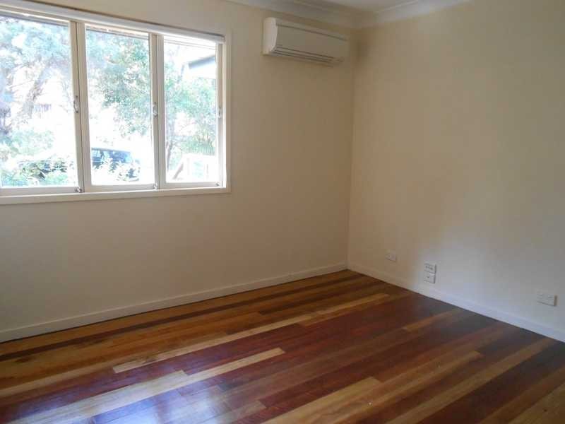 38 Diamond Street, Riverview QLD 4303