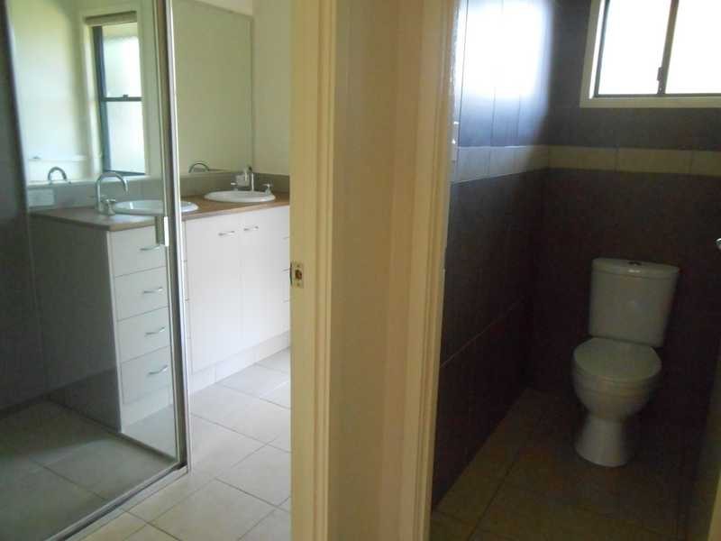 38 Diamond Street, Riverview QLD 4303