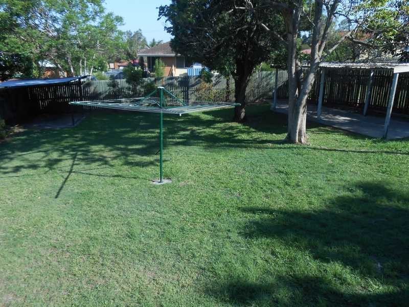 38 Diamond Street, Riverview QLD 4303