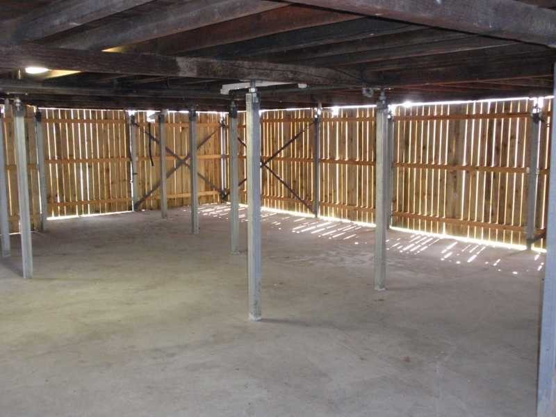 64 Blackstone Road, Newtown QLD 4305