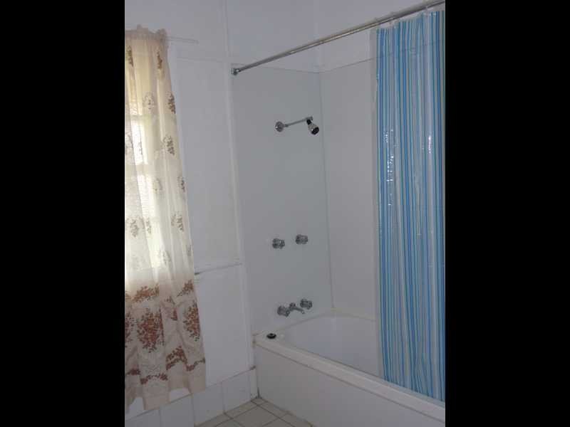 64 Blackstone Road, Newtown QLD 4305